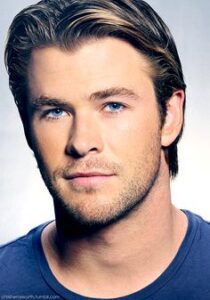 9594741e875b6487deb4608e311ed492-chris-hemsworth-thor-classy-men.jpg